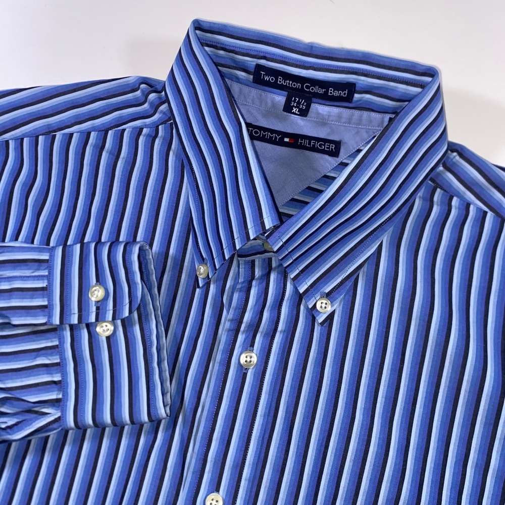 Tommy Hilfiger Mens XL Blue Striped Button Down Shirt 17.5 34-35 Cotton E202